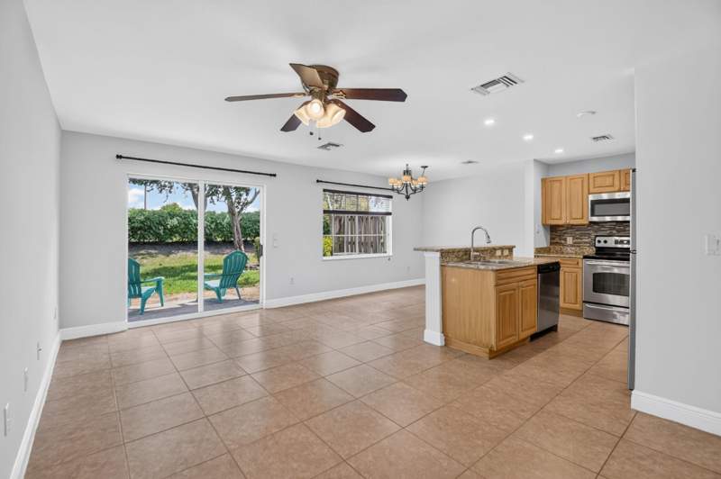 3 bedroom Townhouse at 6691 Old Farm Trail, Green Cay Village, Boynton Beach — photo 5