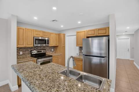 6691 Old Farm Trail, Boynton Beach FL - photo 9 of 44