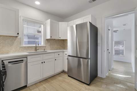 917 N Ocean Breeze, Lake Worth Beach FL - photo 7 of 19