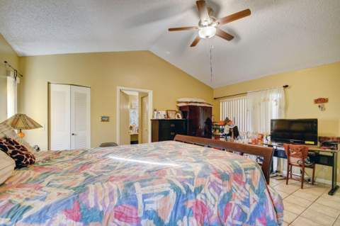 9697 Majestic Way, Boynton Beach FL - photo 21 of 38