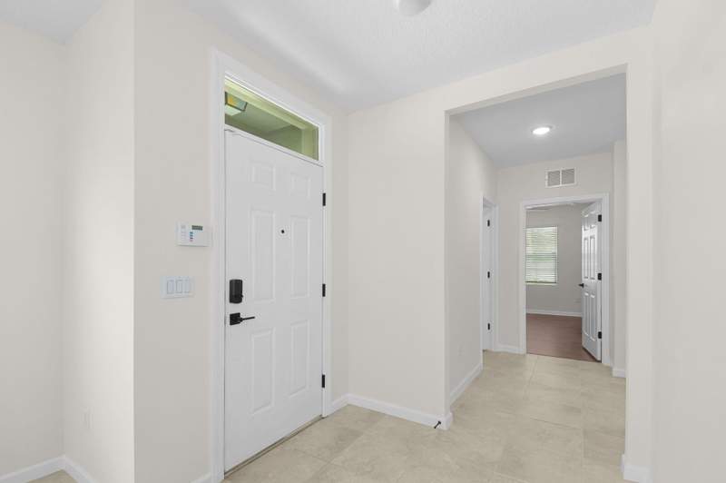 3 bedroom Single Family Residence at 11200 SW Hadley Street, Tradition Plat No 29, Port St. Lucie — photo 4