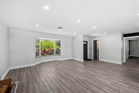 1226 SE 14th Street, Deerfield Beach FL - photo 10 of 31