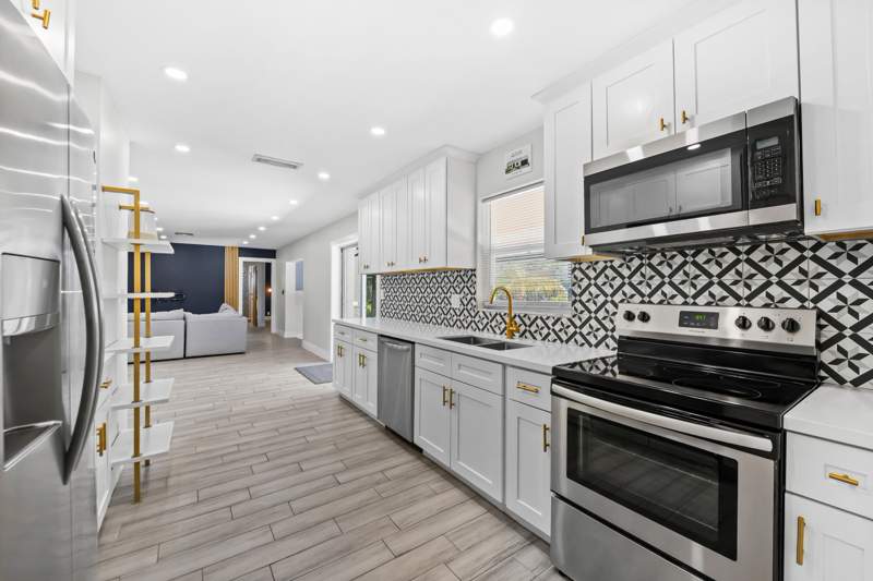 3 bedroom Single Family Residence at 1226 SE 14th Street, Cove 5th Sec, Deerfield Beach — photo 4