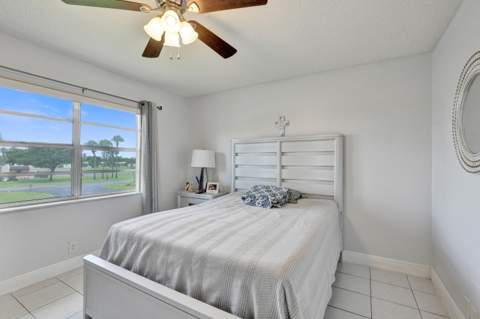 130 Lake Meryl Drive #227, West Palm Beach FL - photo 18 of 46