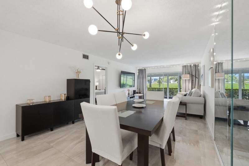 2 bedroom Condominium at 6100 NW 44th Street #104, Greens Of Inverrary Phase I, Lauderhill — photo 2