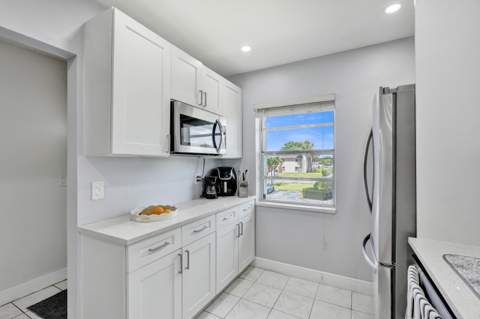130 Lake Meryl Drive #227, West Palm Beach FL - photo 13 of 46
