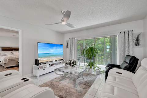 130 Lake Meryl Drive #227, West Palm Beach FL - photo 7 of 46