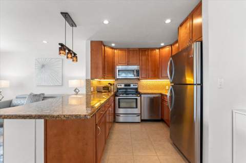 334 Tuscany F, Delray Beach FL - photo 7 of 28