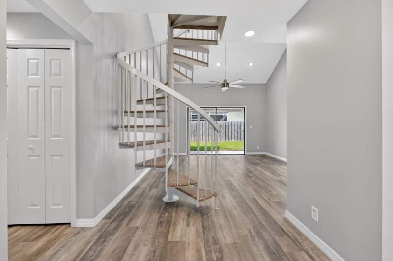 3 bedroom Single Family Residence at 6119 Mullin Street, North Palm Beach Heights, Jupiter — photo 3