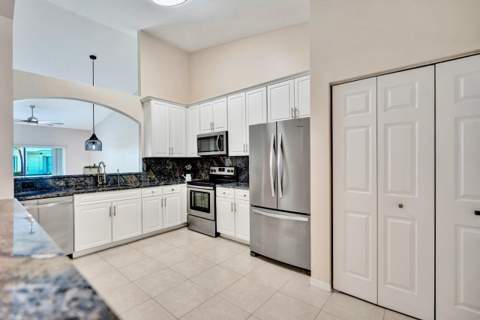 8375 Logia Circle, Boynton Beach FL - photo 12 of 89