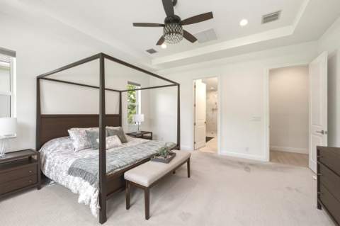 9264 Crestview Circle, Palm Beach Gardens FL - photo 13 of 59