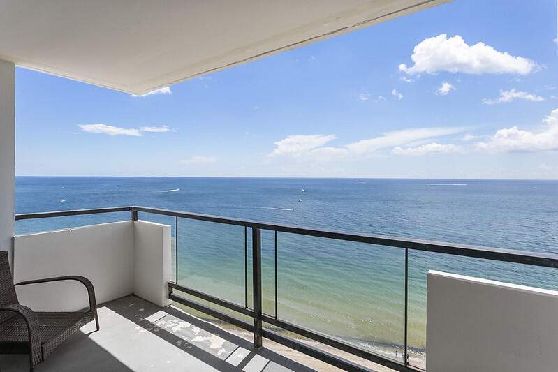 2 bedroom Condominium at 1500 S Ocean Boulevard #1404, Leisure Towers Condo, Lauderdale-By-The-Sea — photo 4