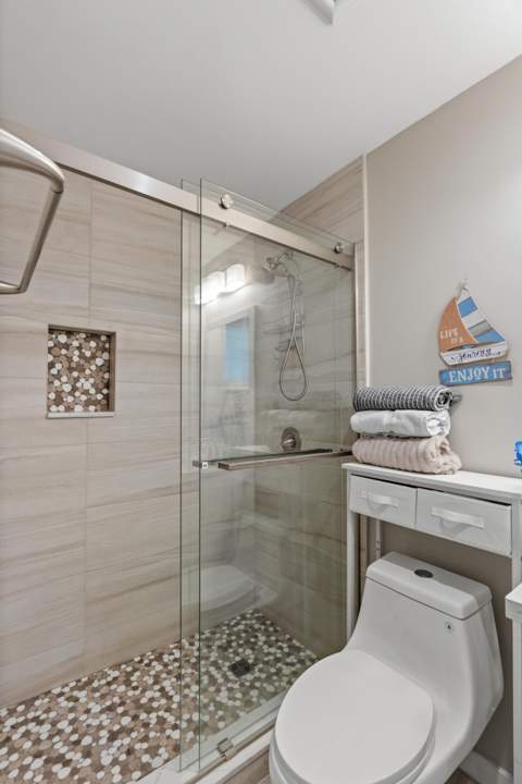 2780 NW 26th Avenue, Oakland Park FL - photo 8 of 45