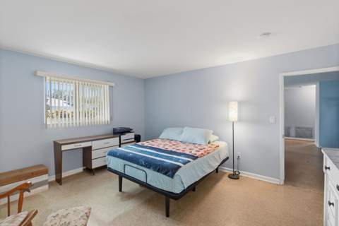 2780 NW 26th Avenue, Oakland Park FL - photo 10 of 45