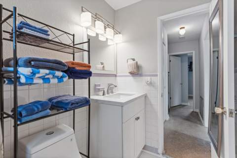 2780 NW 26th Avenue, Oakland Park FL - photo 16 of 45