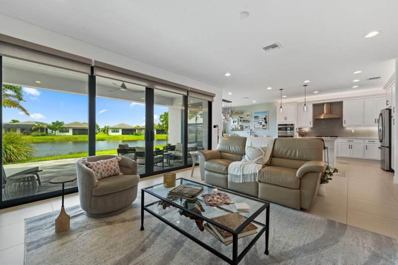 3 bedroom Single Family Residence at 12454 SW Alongshore Drive, Valencia Walk at Riverland - Plat Six, Port St. Lucie — photo 4