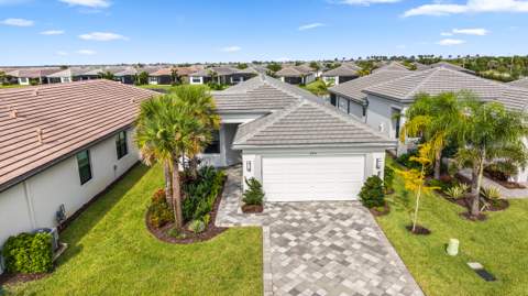12454 SW Alongshore Drive, Port St. Lucie FL - photo 7 of 43