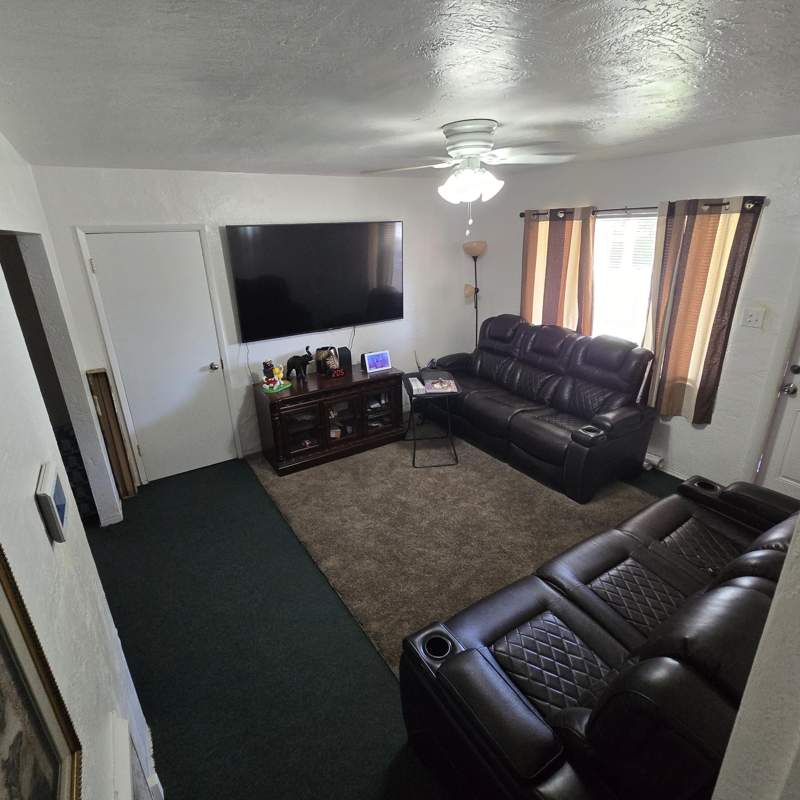 3 bedroom Single Family Residence at 617 NW 13th Terrace, Lincoln Park Corr Plat, Fort Lauderdale — photo 3