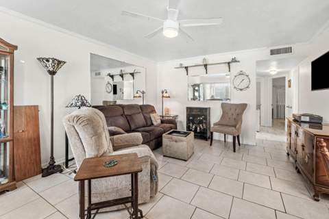 3120 Lake Osborne Drive #Bldg 7 Apt106, Lake Worth Beach FL - photo 10 of 44
