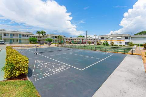 3160 Lake Osborne Drive #Bldg 6 Unit 206, Lake Worth Beach FL - photo 22 of 37