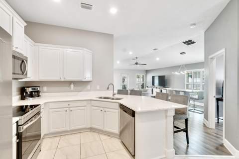 5455 Lugo Street, Fort Pierce FL - photo 13 of 51