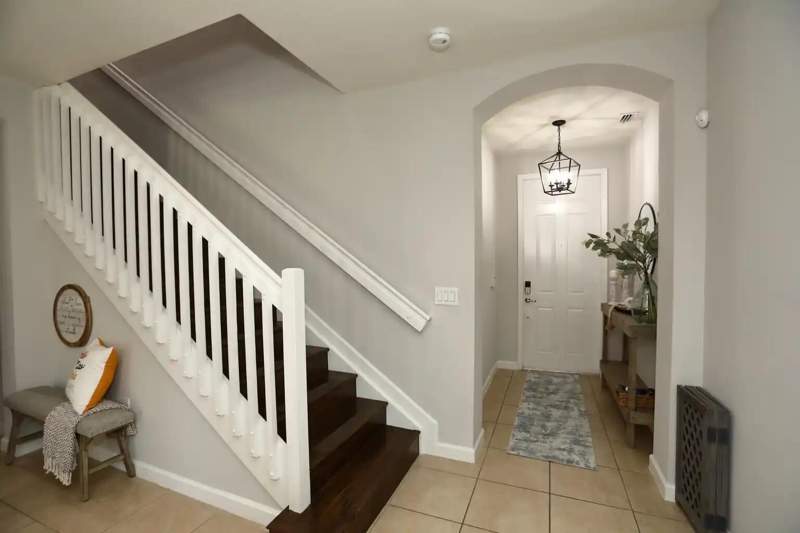 3 bedroom Townhouse at 807 E Village Circle, FLAMINGO VILLAGE 176-177 B POR, Davie — photo 5