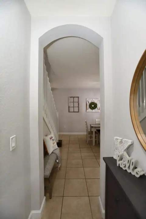 807 E Village Circle, Davie FL - photo 13 of 43