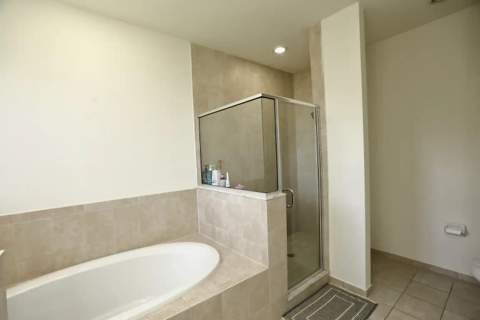 807 E Village Circle, Davie FL - photo 22 of 43