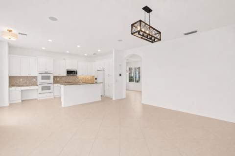 11394 Millpond Greens Drive, Boynton Beach FL - photo 6 of 31