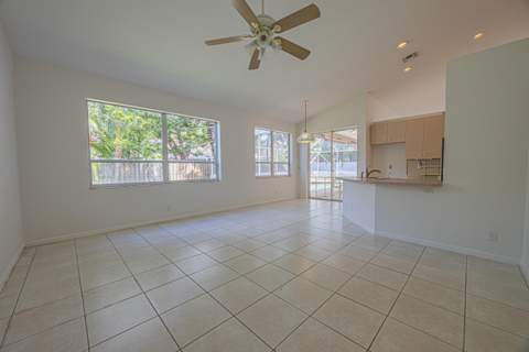 10206 Allamanda Boulevard, Palm Beach Gardens FL - photo 7 of 22