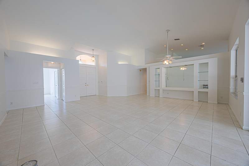 4 bedroom Single Family Residence at 10206 Allamanda Boulevard, Siena Oaks, Palm Beach Gardens — photo 4