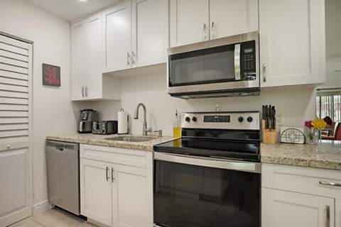 352 Covered Bridge Boulevard #A, Greenacres FL - photo 6 of 35