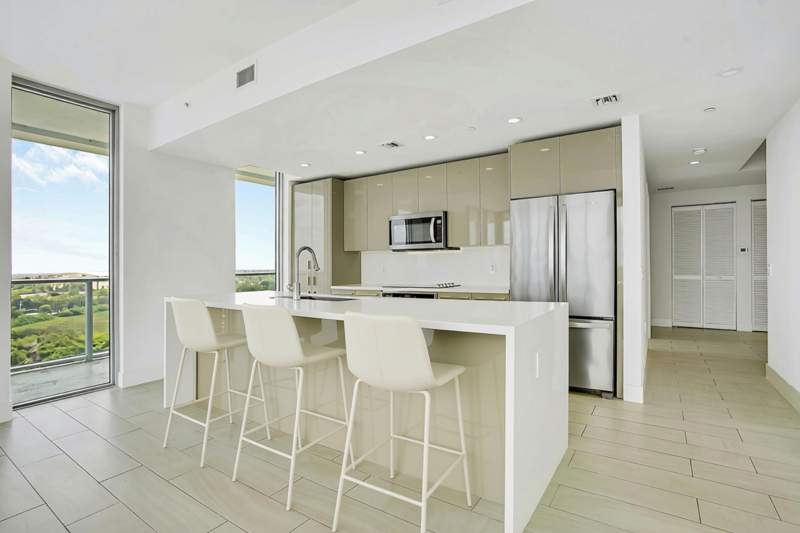 2 bedroom Condominium at 2000 Metropica Way #1503, Metropica North Tower One, Sunrise — photo 4