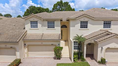 8133 Mulligan Circle, Port St. Lucie FL - photo 7 of 42