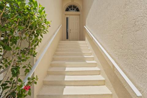 8133 Mulligan Circle, Port St. Lucie FL - photo 9 of 42