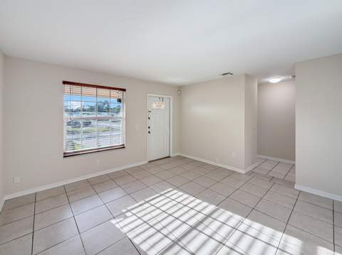 5365 Cannon Way, West Palm Beach FL - photo 8 of 29