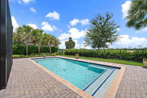 9930 Timber Creek Way, Palm Beach Gardens FL - photo 16 of 39