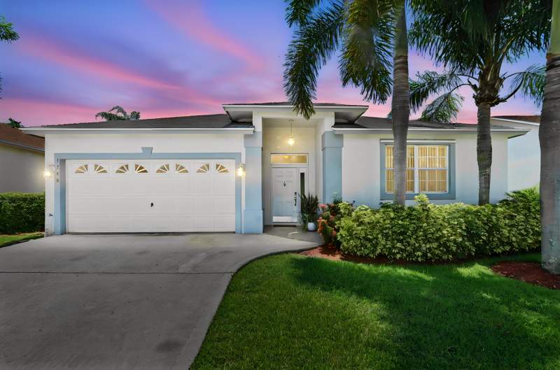 2 bedroom Single Family Residence at 1308 Fishers Place, Olive Tree, Greenacres — photo 3