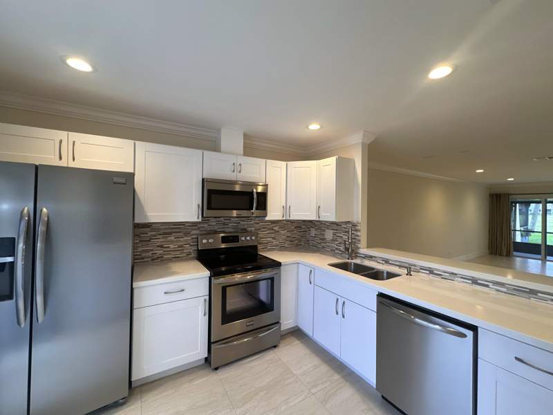 2 bedroom Condominium at 9638 NW 65th Street #C10, Spyglass Condominium 1, Tamarac — photo 2