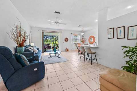 1308 Fishers Place, Greenacres FL - photo 6 of 50