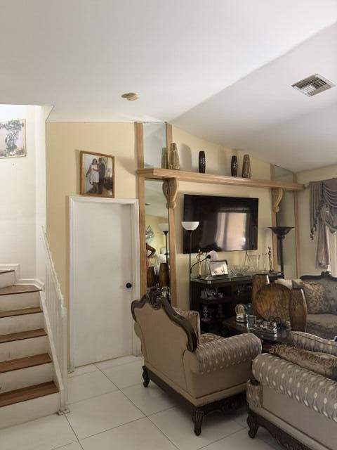 3 bedroom Single Family Residence at 188 Caribe Court, River Bridge Pud 3C, Greenacres — photo 3