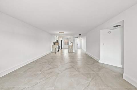 1705 Andros Isle #E3, Coconut Creek FL - photo 19 of 57
