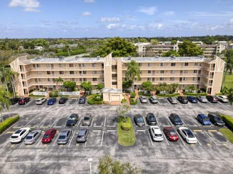 6795 Huntington Lane #406, Delray Beach FL - photo 19 of 37