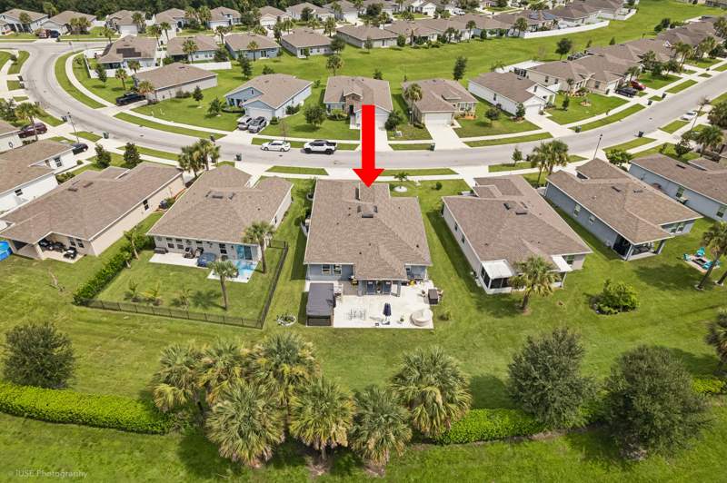 3 bedroom Single Family Residence at 3838 Lancove Way, Carriage Pointe Estates, Fort Pierce — photo 3