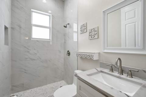 116 NW Summerville Court,  FL - photo 14 of 64