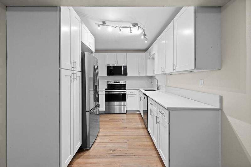 4 bedroom Single Family Residence at 7712 SW 7th Street, North Lauderdale Village Sec 4, North Lauderdale — photo 5