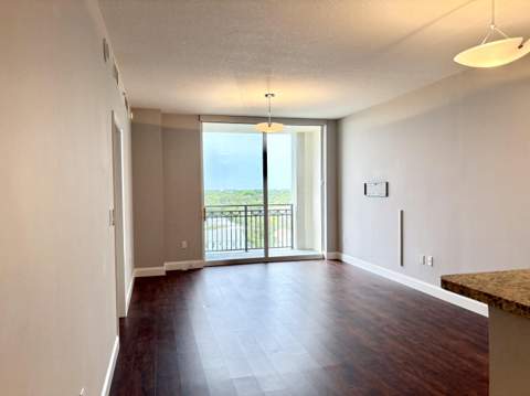 550 Okeechobee Boulevard #825, West Palm Beach FL - photo 8 of 25
