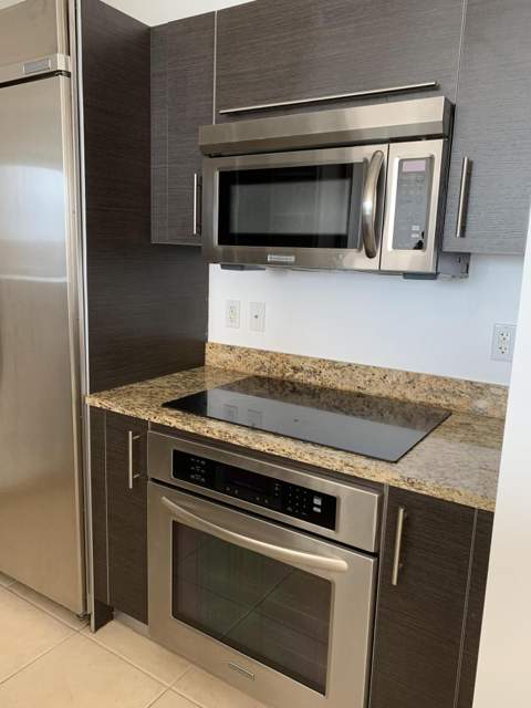 550 Okeechobee Boulevard #825, West Palm Beach FL - photo 17 of 25