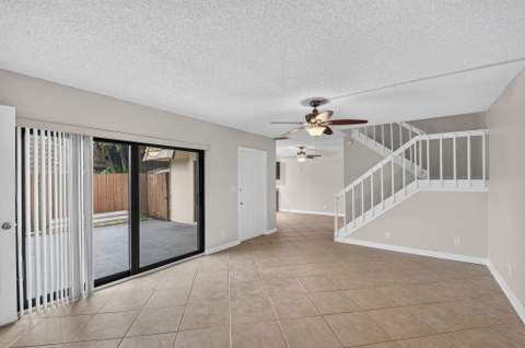 744 Springdale Circle, Palm Springs FL - photo 19 of 40