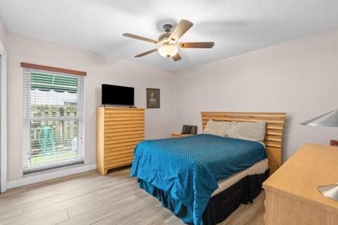 1491 NW 99th Avenue, Plantation FL - photo 22 of 42